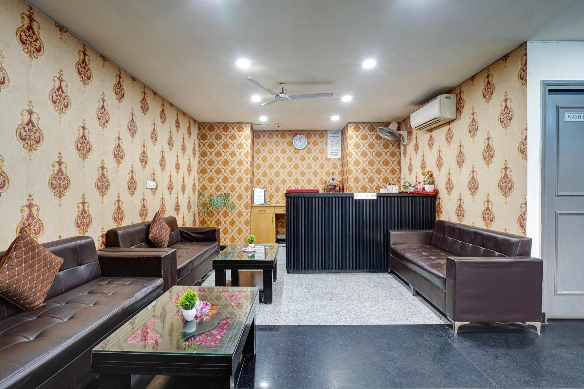 Hotel Noida Express Экстерьер фото